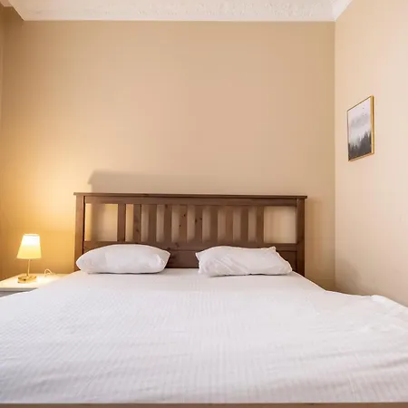 Lägenhet Cihangir With 3 Bedrooms And 2 Bathrooms
