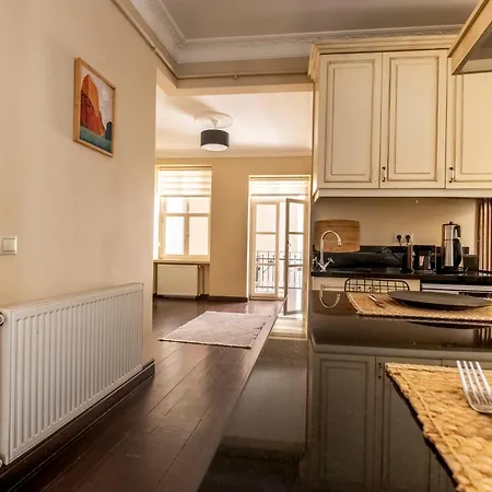 Cihangir With 3 Bedrooms And 2 Bathrooms