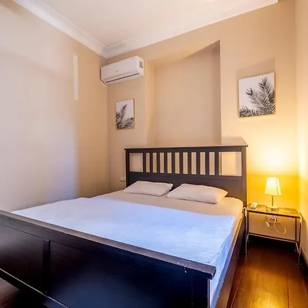 Cihangir With 3 Bedrooms And 2 Bathrooms Lägenhet *